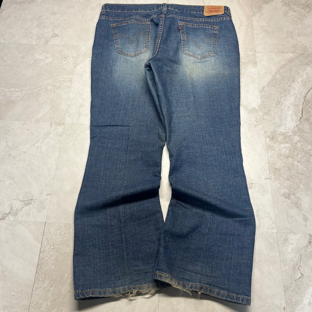 Levi's 515 Nouveau Boot Cut Stretch Jeans Blue Women 16 PET M Low Rise Denim